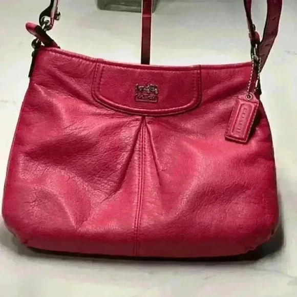 Coach Ashley Crossbody Swingpack Leather Raspberry Pink Shoulder Bag - Picture 2 of 13